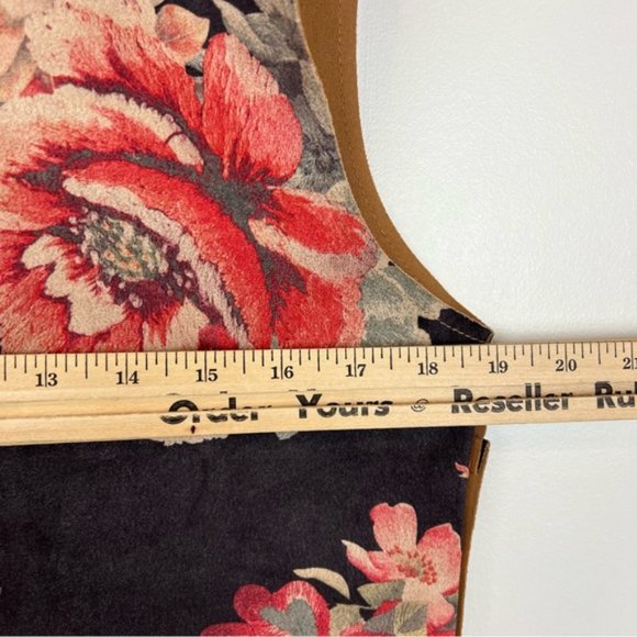Anthropologie Solitaire Boho faux suede Long Line Sleeveless Floral Vest M - Picture 9 of 10